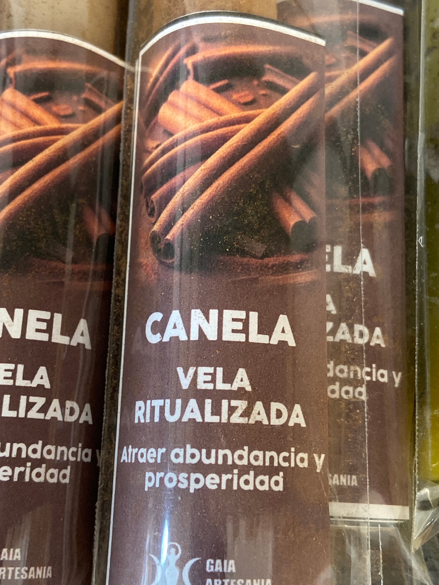 Vela Ritualizada Canela (Atraer Abundancia y Prosperidad)