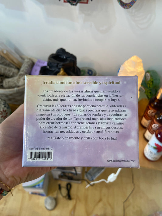 El Pequeño Oráculo De Los Creadores De Luz