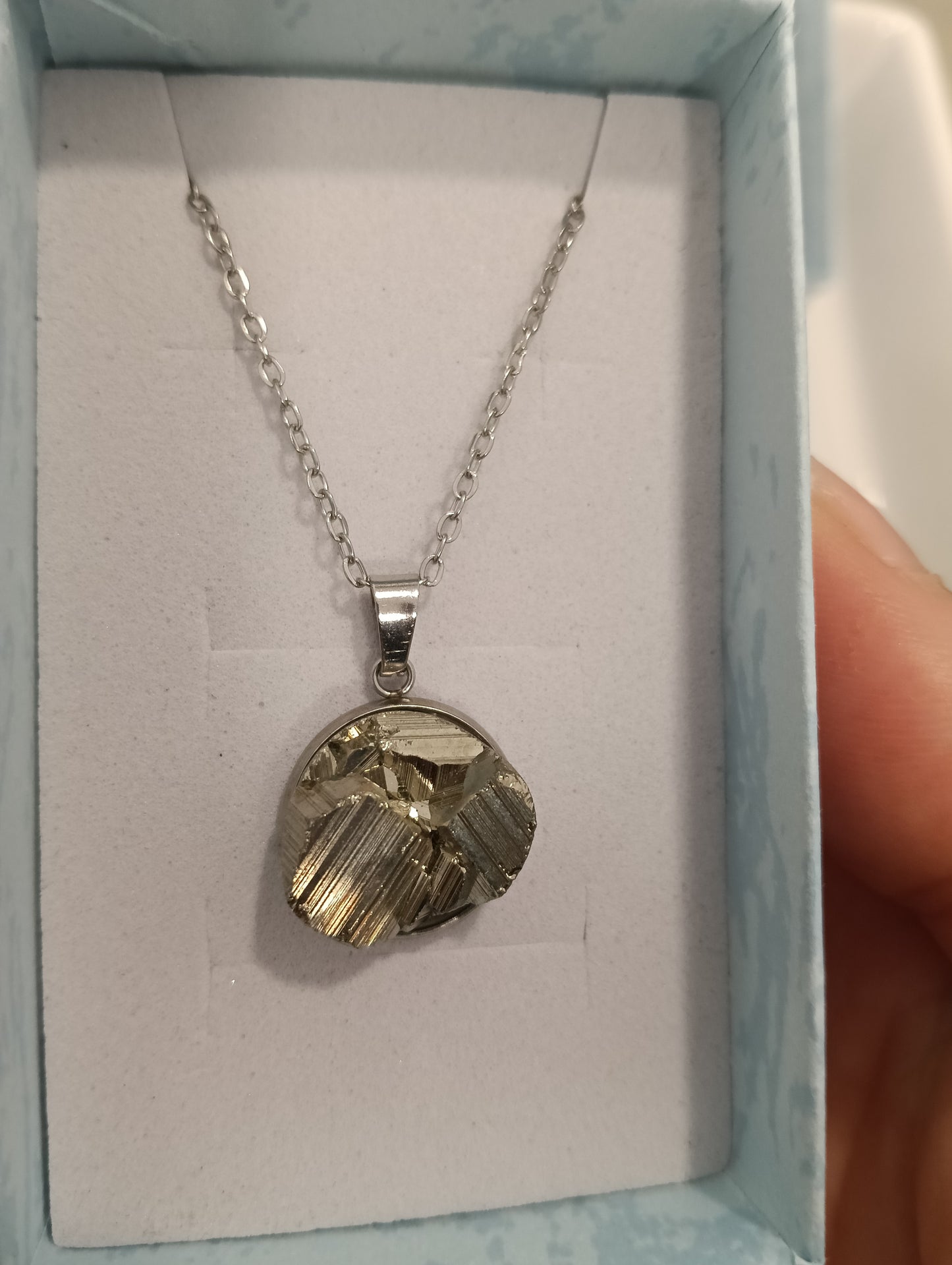 Colgante con cadena de pirita 💰