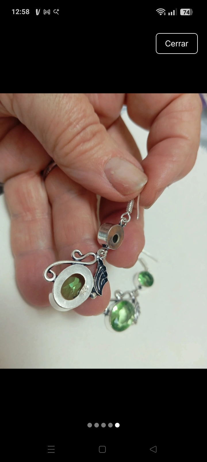 Pendientes artesanos en plata 925, con dobles peridotos.