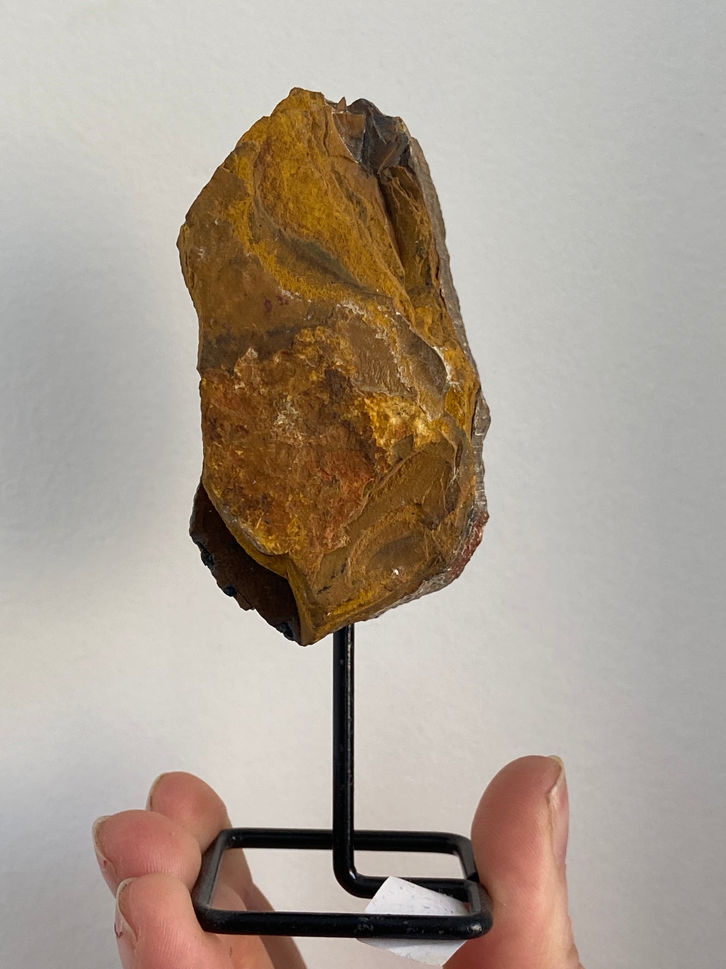 Piedra Natural Ojo de Tigre Con Peana