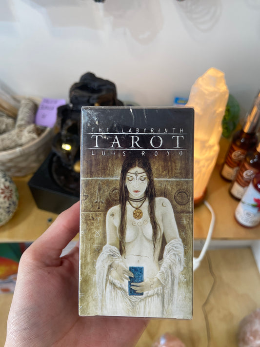 The Labyrinth Tarot - Luis Royo