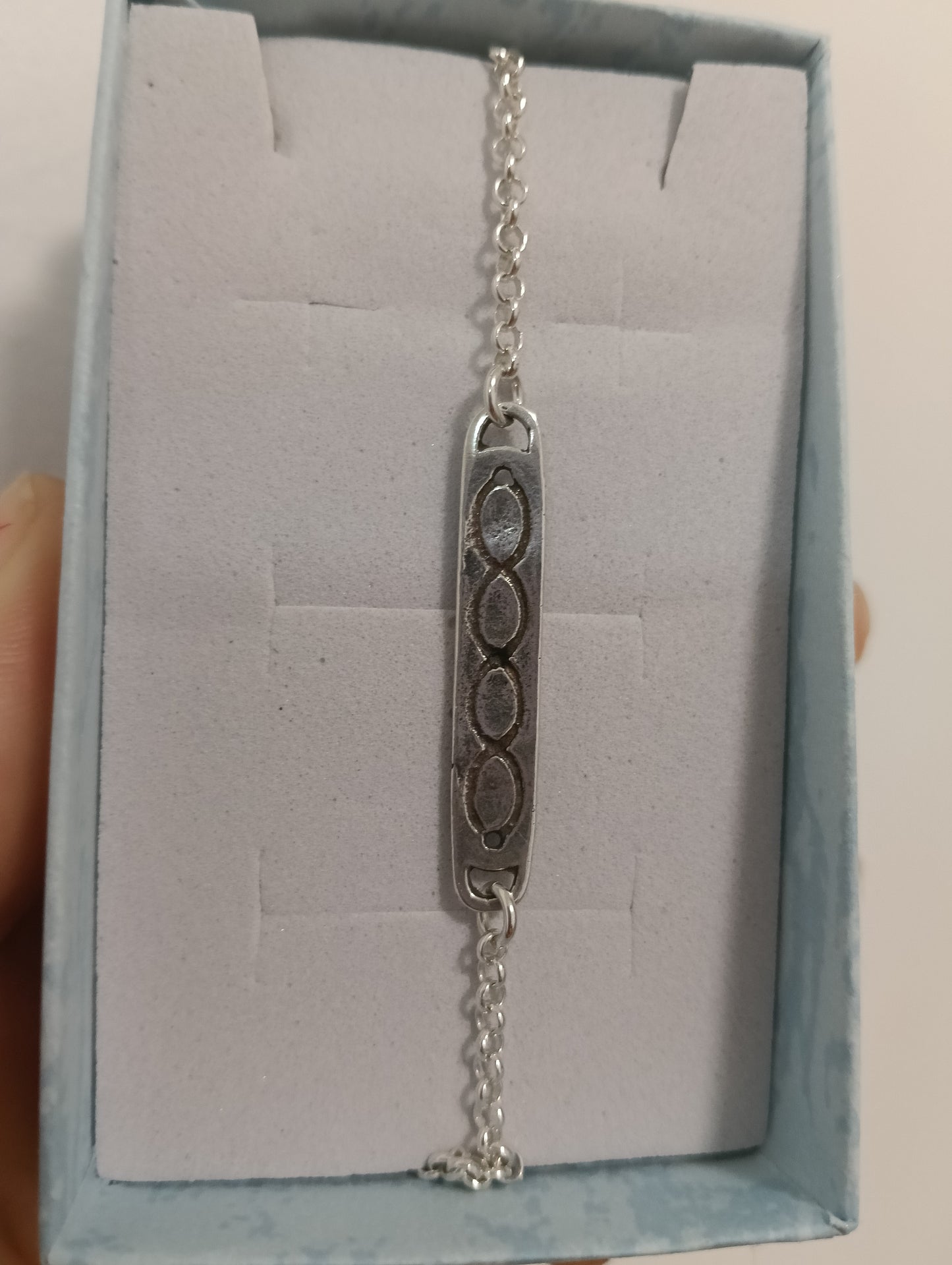 Pulsera atlante en plata.