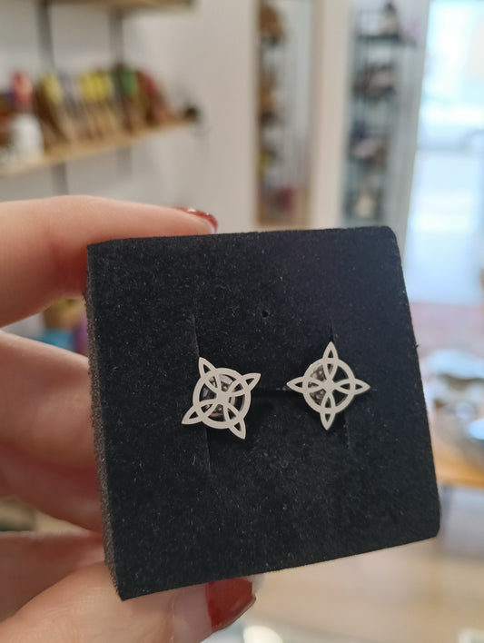 Pendientes acero nudo de bruja